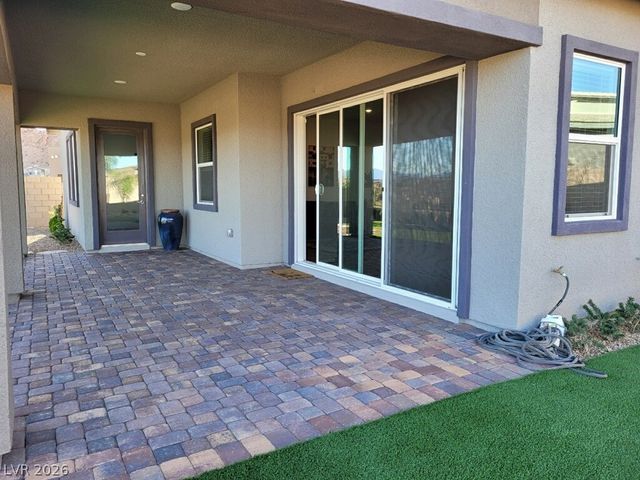 81 Reverie Heights Avenue, Henderson, NV 89011