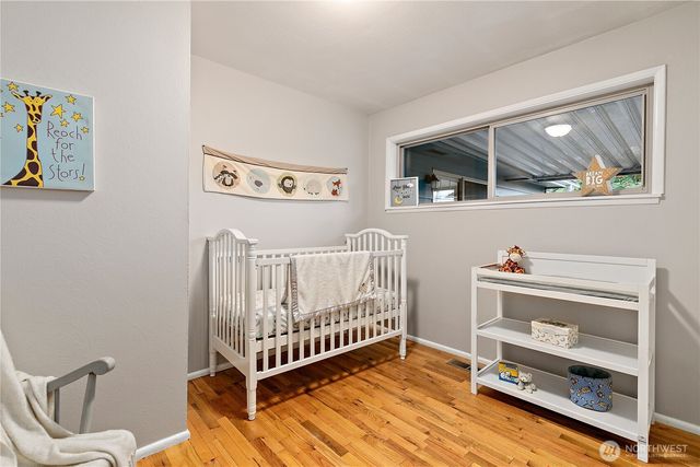 909 N Huson Street, Tacoma, WA 98406