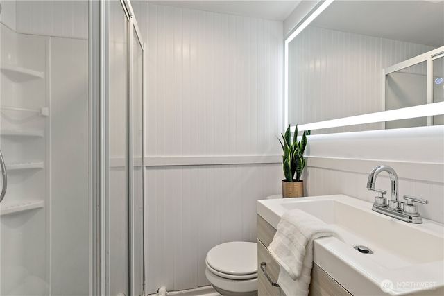 909 N Huson Street, Tacoma, WA 98406