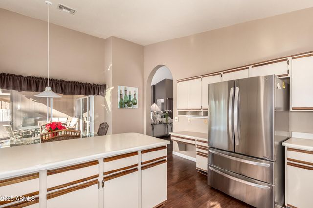 10439 E SUNNYDALE Drive, Sun Lakes, AZ 85248