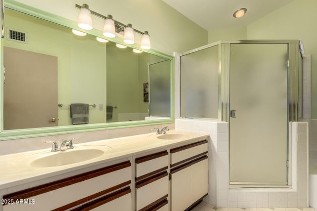 10439 E SUNNYDALE Drive, Sun Lakes, AZ 85248