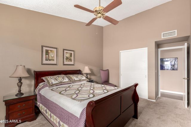 10439 E SUNNYDALE Drive, Sun Lakes, AZ 85248