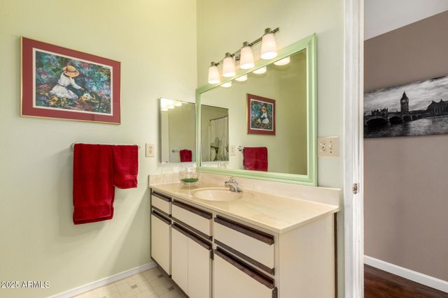 10439 E SUNNYDALE Drive, Sun Lakes, AZ 85248