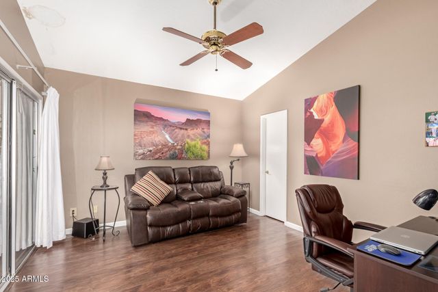 10439 E SUNNYDALE Drive, Sun Lakes, AZ 85248