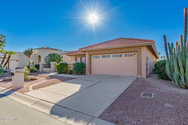 10439 E SUNNYDALE Drive, Sun Lakes, AZ 85248