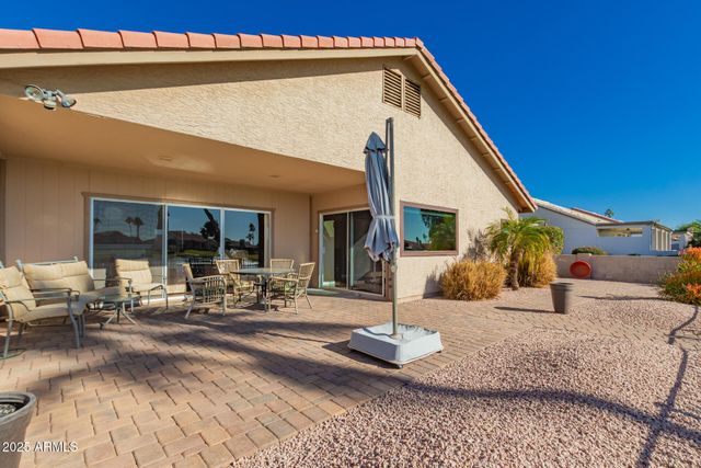 10439 E SUNNYDALE Drive, Sun Lakes, AZ 85248