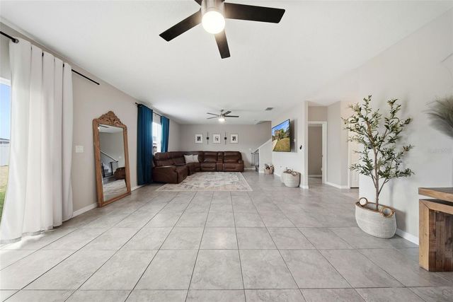 4910 BABBLING BROOK LANE, Wimauma, FL 33598