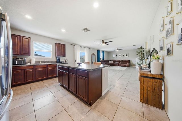 4910 BABBLING BROOK LANE, Wimauma, FL 33598