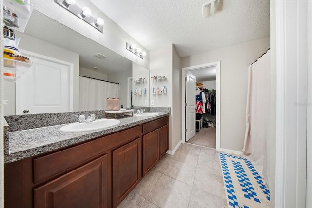 4910 BABBLING BROOK LANE, Wimauma, FL 33598