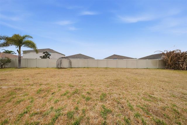 4910 BABBLING BROOK LANE, Wimauma, FL 33598