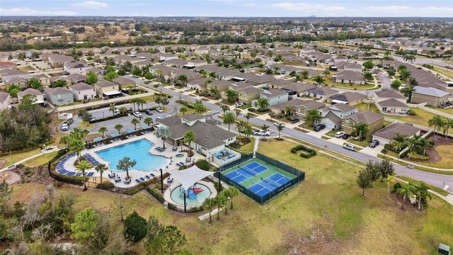 4910 BABBLING BROOK LANE, Wimauma, FL 33598