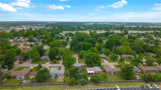 527 S 108th East Avenue, Tulsa, OK 74128