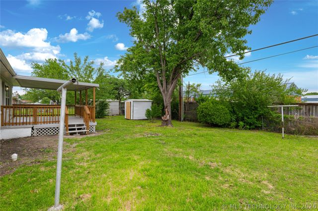 527 S 108th East Avenue, Tulsa, OK 74128