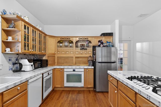 16 Sunset Ridge, Monroe, NY 10950