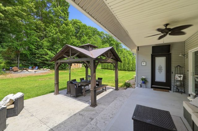 155 Parker Lane, Ludlow, MA 01056