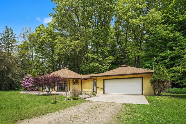 2308 N 33rd Street, Comstock Twp, MI 49053