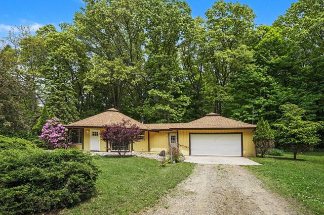 2308 N 33rd Street, Comstock Twp, MI 49053