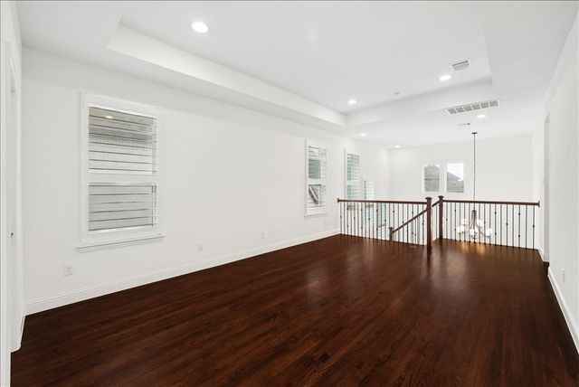 8047 Sunflower Lane, Dallas, TX 75252