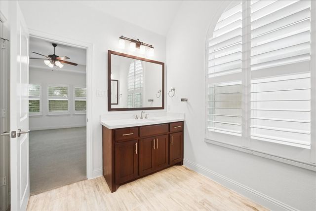 8047 Sunflower Lane, Dallas, TX 75252