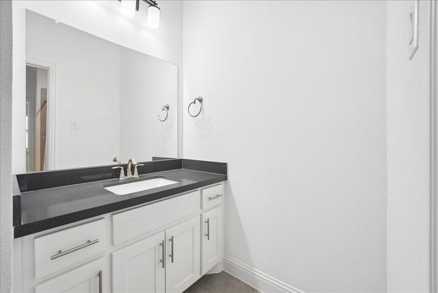 8047 Sunflower Lane, Dallas, TX 75252