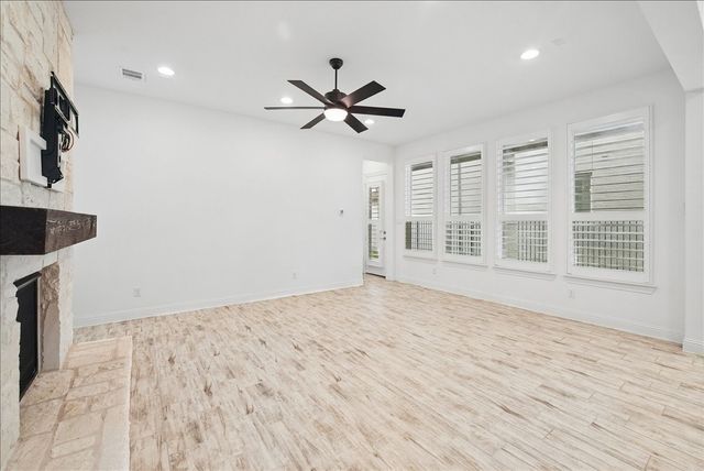 8047 Sunflower Lane, Dallas, TX 75252