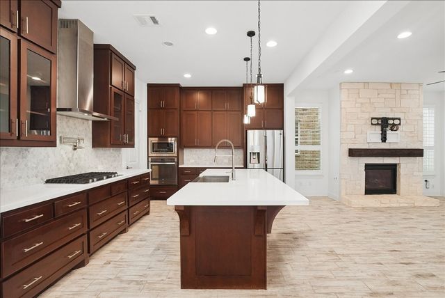 8047 Sunflower Lane, Dallas, TX 75252