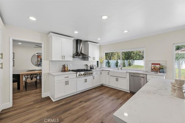1070 S Road Runner, Anaheim, CA 92807