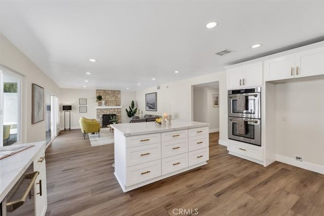 1070 S Road Runner, Anaheim, CA 92807
