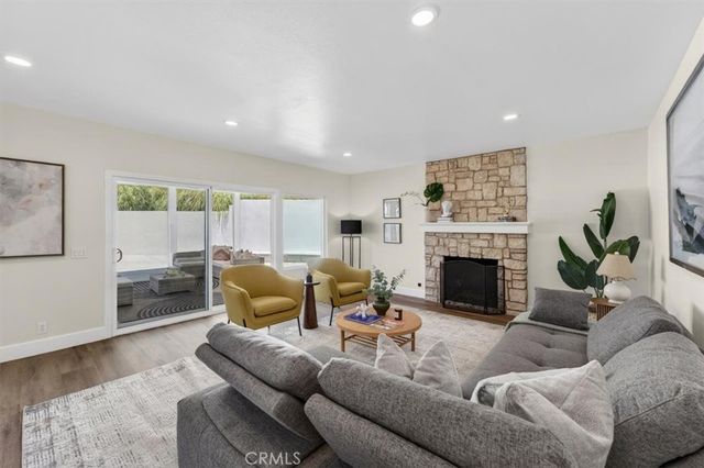 1070 S Road Runner, Anaheim, CA 92807