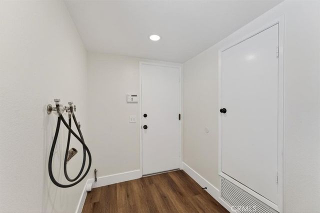 1070 S Road Runner, Anaheim, CA 92807