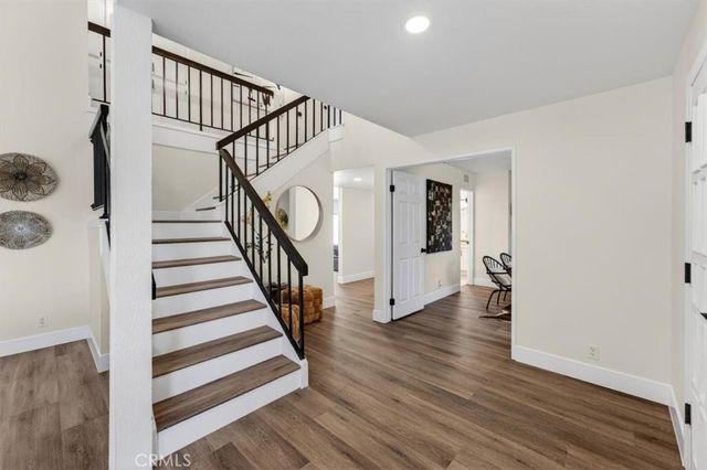 1070 S Road Runner, Anaheim, CA 92807
