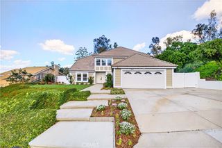1070 S Road Runner, Anaheim, CA 92807