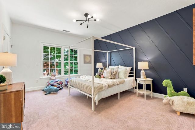 8610 HARTSDALE AVE, Bethesda, MD 20817