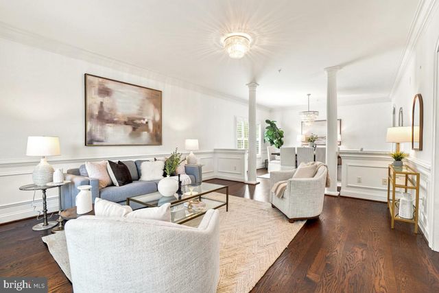 8610 HARTSDALE AVE, Bethesda, MD 20817