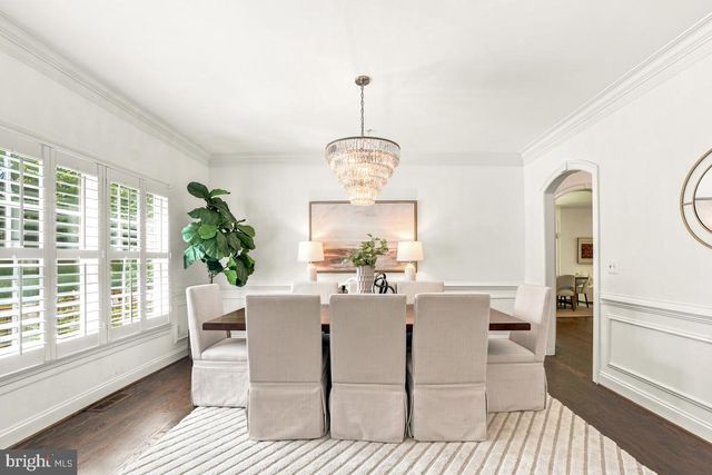 8610 HARTSDALE AVE, Bethesda, MD 20817