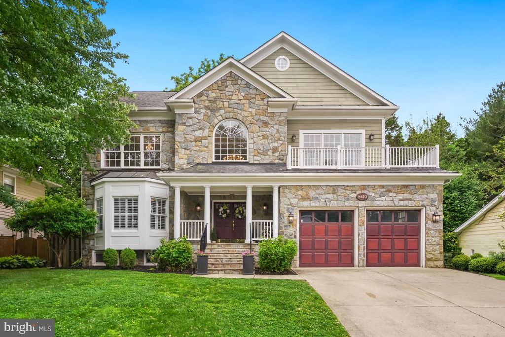 8610 HARTSDALE AVE, Bethesda, MD 20817