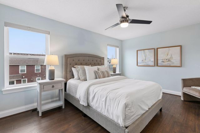 3154 Countryside Avenue B, Woodbury, MN 55129