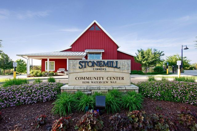 3154 Countryside Avenue B, Woodbury, MN 55129