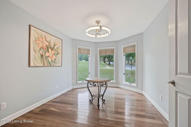 7642 Deer Meadow Dr, Louisville, KY 40241