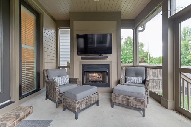 1906 Kimbark Dr, Nashville, TN 37215