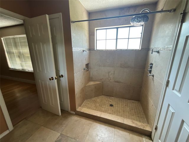 1705 Huntington Drive, Mesquite, TX 75149