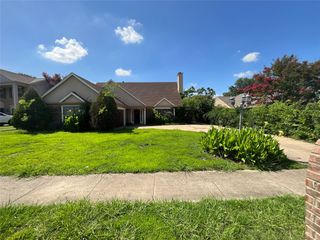 1705 Huntington Drive, Mesquite, TX 75149