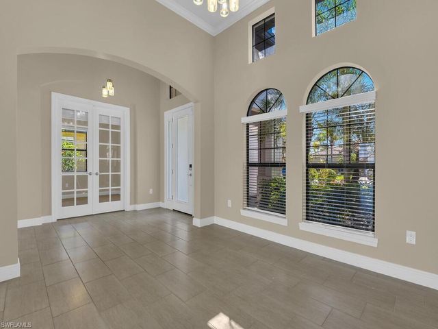 10093 Avalon Lake CIR, Fort Myers, FL 33913