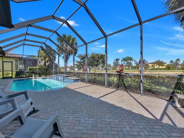 10093 Avalon Lake CIR, Fort Myers, FL 33913