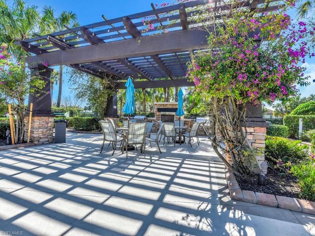 10093 Avalon Lake CIR, Fort Myers, FL 33913