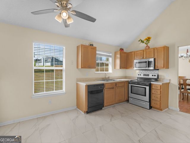 1647 Deer Crossing Way, Jonesboro, GA 30236