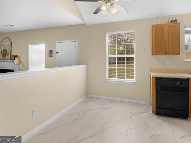 1647 Deer Crossing Way, Jonesboro, GA 30236