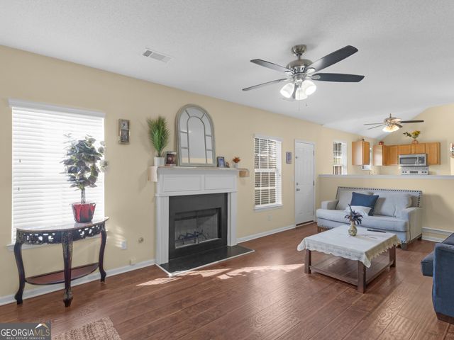 1647 Deer Crossing Way, Jonesboro, GA 30236