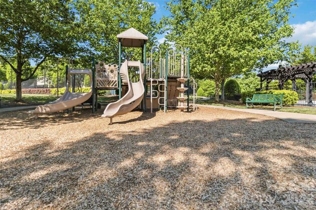 7915 Bytham Castle Drive, Huntersville, NC 28078