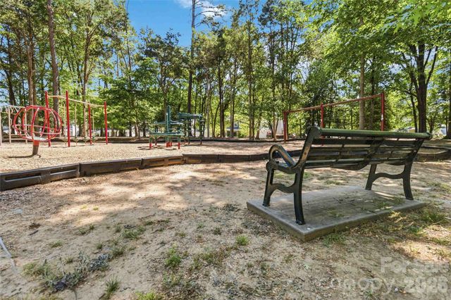 7915 Bytham Castle Drive, Huntersville, NC 28078